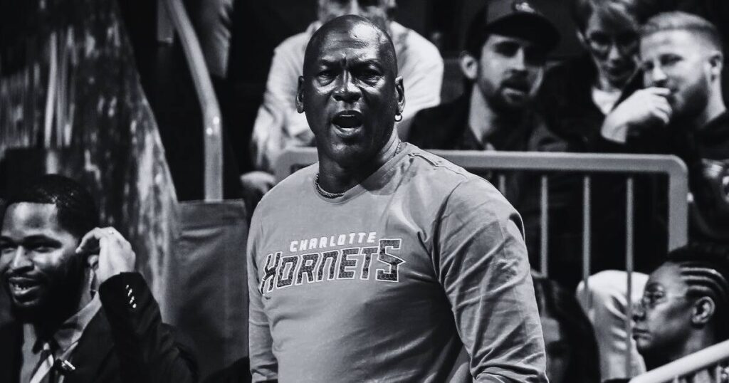 NBA : Michael Jordan vend les Charlotte Hornets pour une somme record